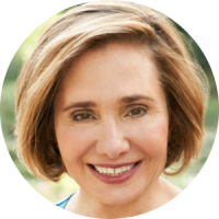 Laura Shenkar, Founder & CEO of PKN Laura Shenkar, Founder & CEO of PKN