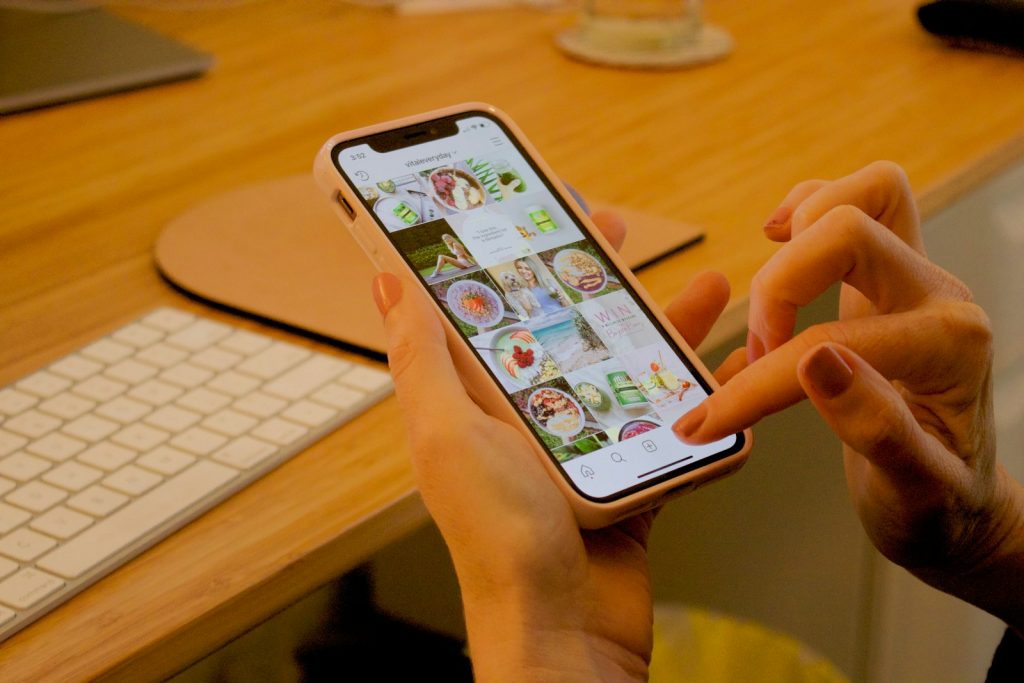 Social media scrolling